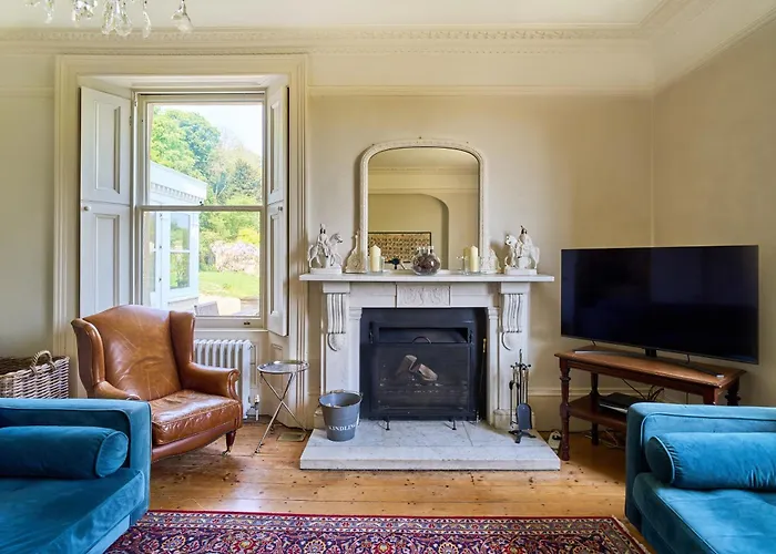 Luxury Big House Berkeley House Near Bath