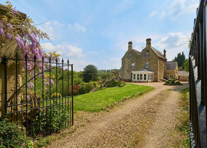 Luxury Big House Berkeley House Near Bath